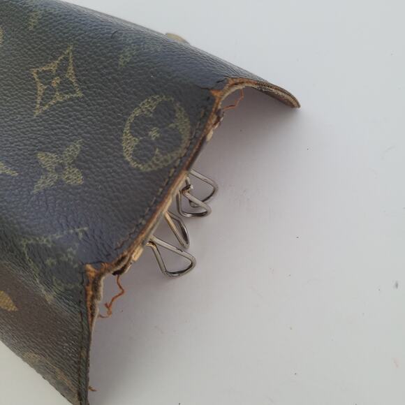 Authentic Louis Vuitton Monogram Multicles 4 Key Hooks Case Brown Small 1996 - Picture 7 of 12